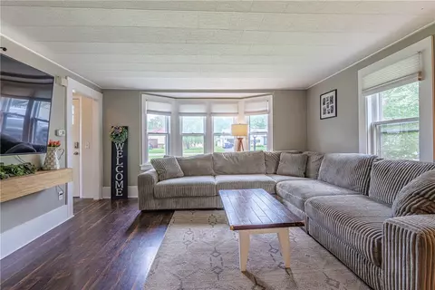 Living - 540 Helendale Rd, Irondequoit, NY 14609 photo 2 of 2