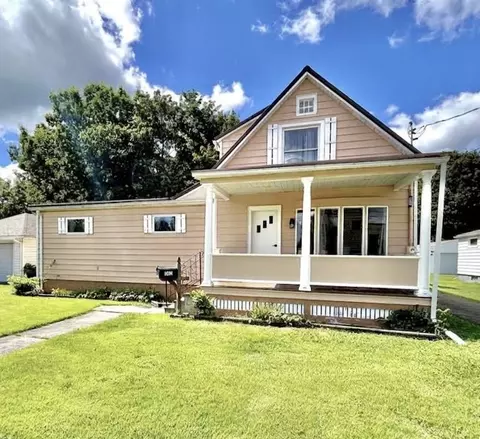 101 Hendy Ave, Elmira, NY 14905