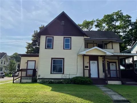 451 Franklin St, Elmira, NY 14904