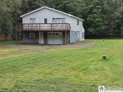 6673 Webber Rd, Mayville, NY 14757