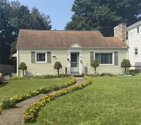 110 Oakdale Dr, Elmira, NY 14905