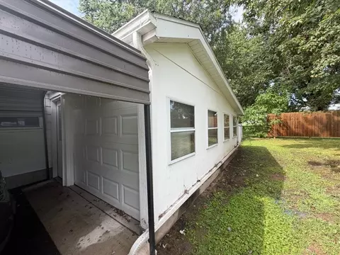 Exterior - 63 Mill St, Waterloo, NY 13165 photo 6 of 8