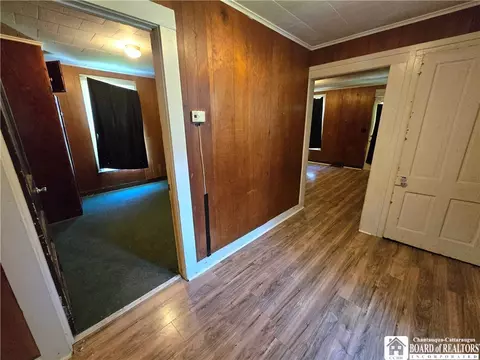 Entry Way - 813 W Sullivan St, Olean, NY 14760 photo 2 of 4