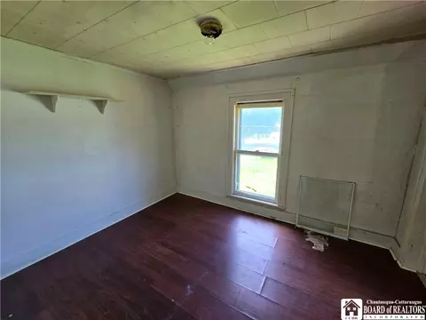 Bedroom - 813 W Sullivan St, Olean, NY 14760 photo 10 of 11