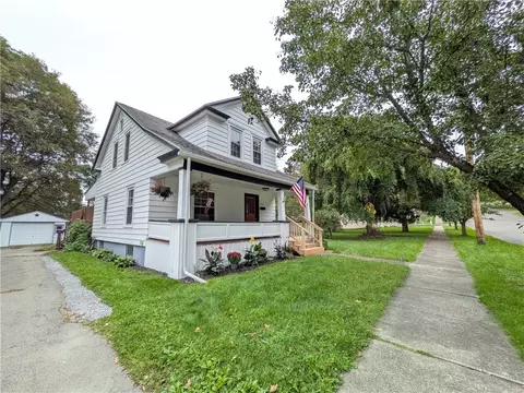 219 W 14th St, Elmira, NY 14903