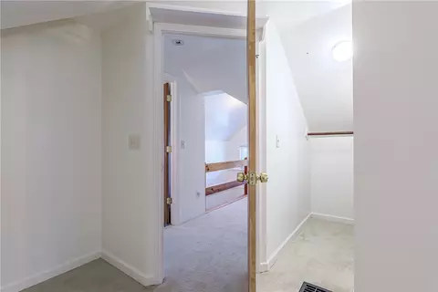 Entry Way - 75 Garford Rd, Irondequoit, NY 14622 photo 4 of 4
