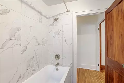 Bath - 75 Garford Rd, Irondequoit, NY 14622 photo 3 of 5