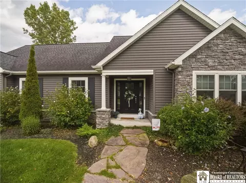 2884 Bentley Ave, Ellicott, NY 14701