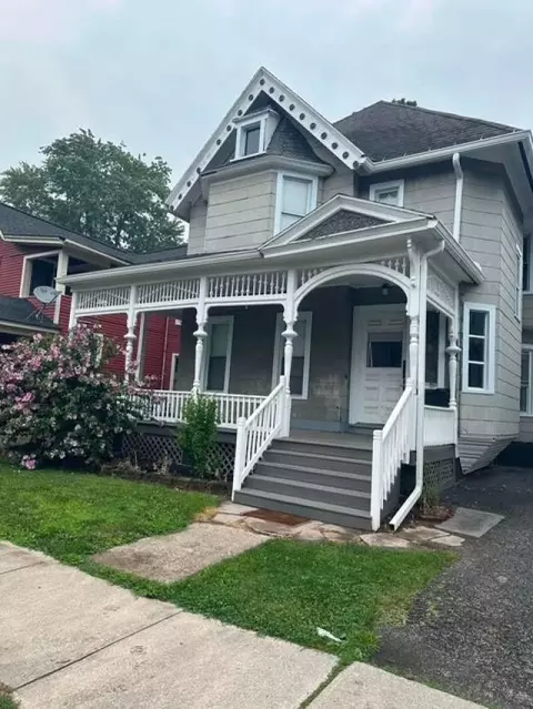 56 Rowley St, Rochester, NY 14607