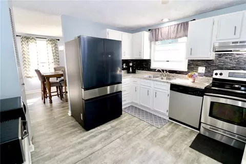 Kitchen - 80 Reddick Ln, Ogden, NY 14624 photo 2 of 2