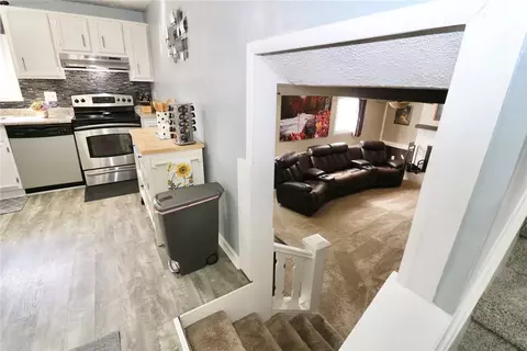 Entry Way - 80 Reddick Ln, Ogden, NY 14624 photo 3 of 4