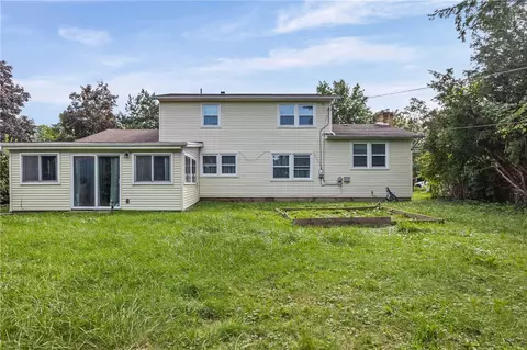 Exterior - 450 Eileen Dr, Greece, NY 14616 photo 6 of 8