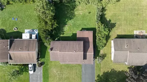 View/Area - 450 Eileen Dr, Greece, NY 14616 photo 2 of 4