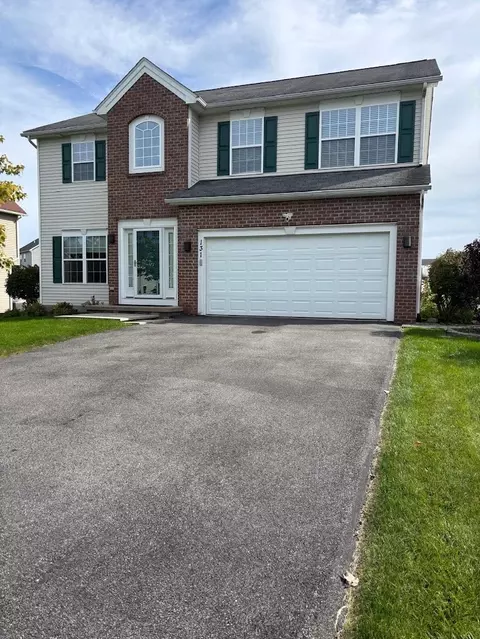 131 Chesapeake, West Henrietta, NY 14586