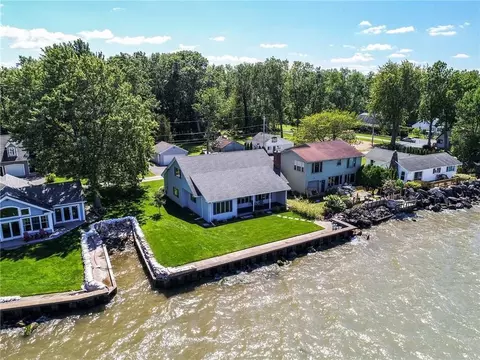 24 Zellweger Bch, Parma, NY 14468