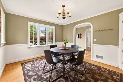Dining - 68 Biltmore Dr, Irondequoit, NY 14617 photo 2 of 3