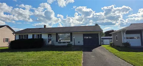 17 W Crestview Dr, Southport, NY 14871