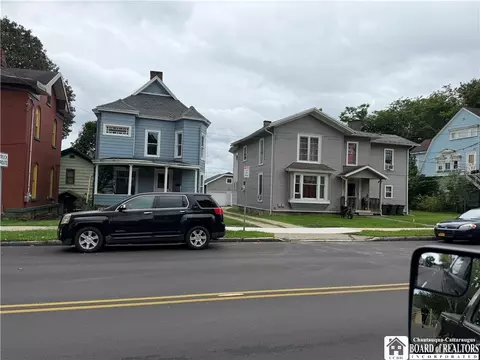 352-354 E Fourth St, Jamestown, NY 14701