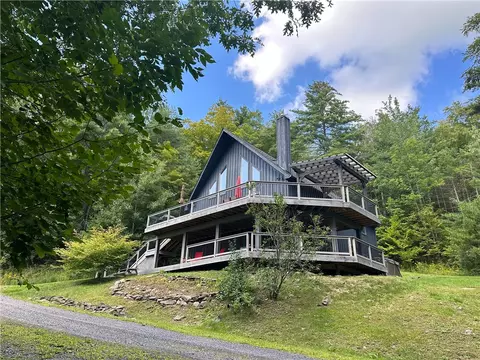 283 Avenue Of The Stars, Blenheim, NY 12131