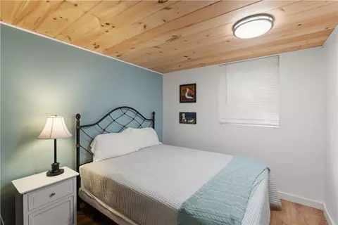 Bedroom - 5822 E Lake Rd, Conesus, NY 14435 photo 3 of 4