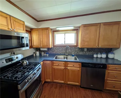 Kitchen - 135 Main St, Eldred, PA 16731 photo 3 of 3