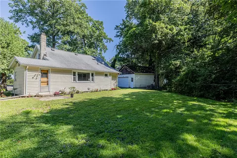 Exterior - 10 Scenic View Dr, Irondequoit, NY 14622 photo 5 of 5