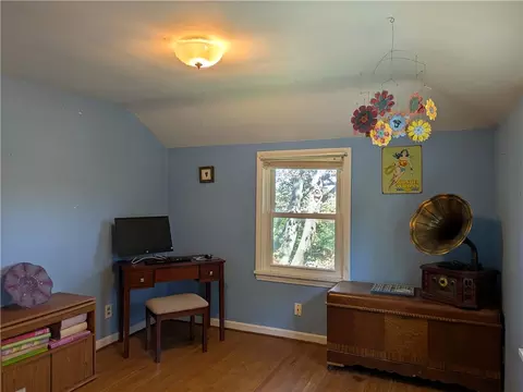 Bedroom - 1064 Bay Rd, Webster, NY 14580 photo 3 of 3