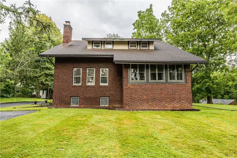 3551 Monroe Ave, Pittsford, NY 14534