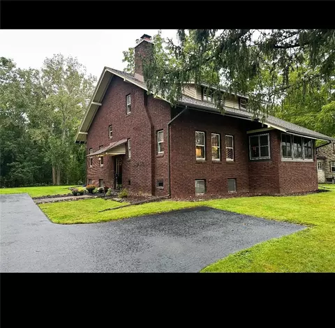3551 Monroe Ave, Pittsford, NY 14534