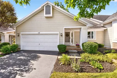 59 Belltower Ln, Pittsford, NY 14534