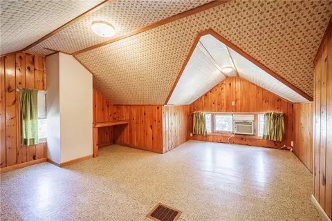 Bedroom - 303 Somershire Dr, Irondequoit, NY 14617 photo 7 of 7