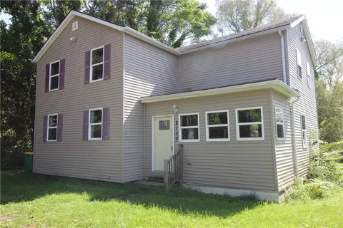 2120 Ridge Rd, Ontario, NY 14519