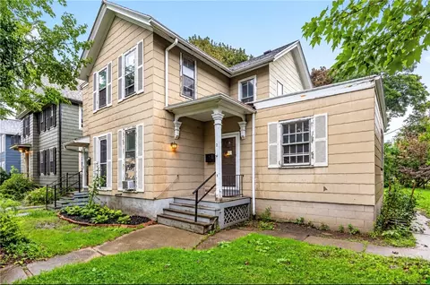 2 Upton Park, Rochester, NY 14607