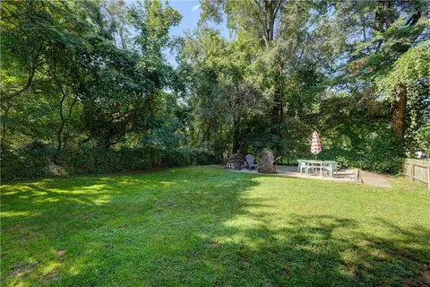 Exterior - 1877 Ridge Rd, Webster, NY 14580 photo 11 of 13