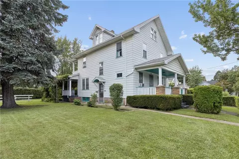 105 Sherman St, Rochester, NY 14606