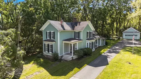 39 State St, Bloomfield, NY 14469