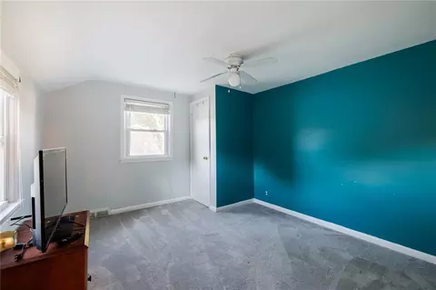 Bedroom - 91 Armstrong Ave, Irondequoit, NY 14617 photo 3 of 3