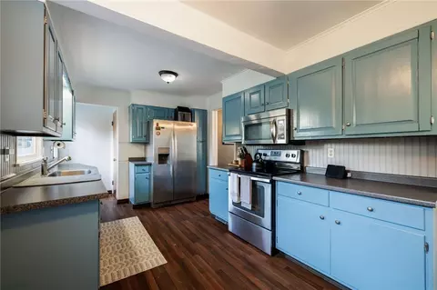 Kitchen - 91 Armstrong Ave, Irondequoit, NY 14617 photo 2 of 3