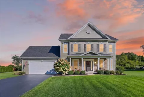 24 Amenity Dr, Brockport, NY 14420
