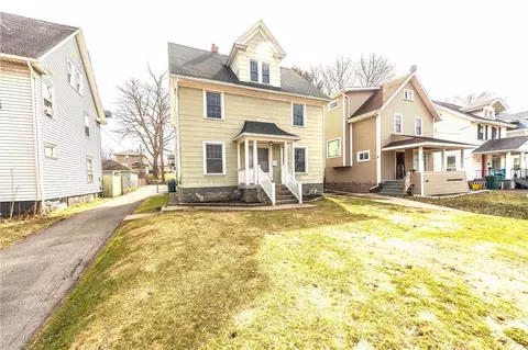 231 Brooks Ave, Rochester, NY 14619
