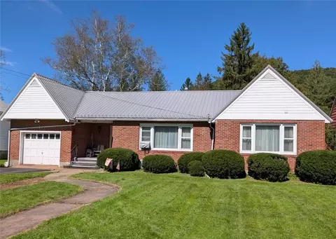 409 E Arnold Ave, Port Allegany, PA 16743