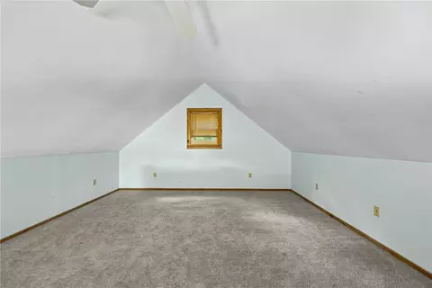 Bedroom - 4231 Vine Rd, Jerusalem, NY 14527 photo 7 of 10
