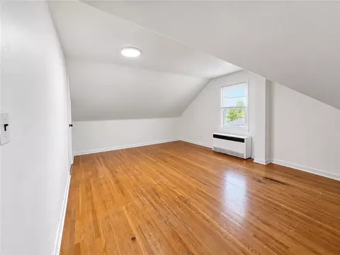 Bedroom - 260 Pardee Rd, Irondequoit, NY 14609 photo 1 of 10