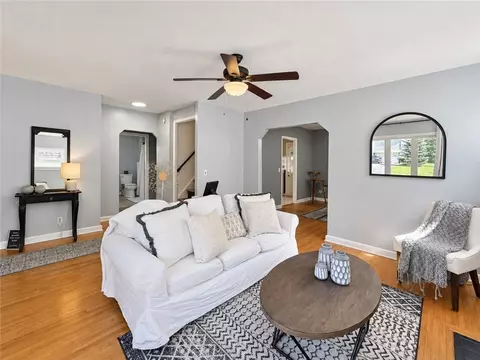 Living - 260 Pardee Rd, Irondequoit, NY 14609 photo 2 of 3