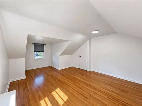 Bedroom - 260 Pardee Rd, Irondequoit, NY 14609 photo 9 of 10