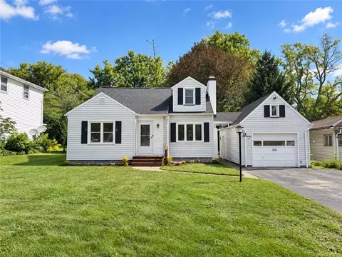 Exterior - 260 Pardee Rd, Irondequoit, NY 14609 photo 6 of 7