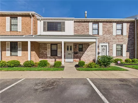 547 French Rd, Rochester, NY 14618