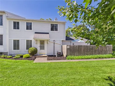 171 Greenway Blvd, Riga, NY 14428
