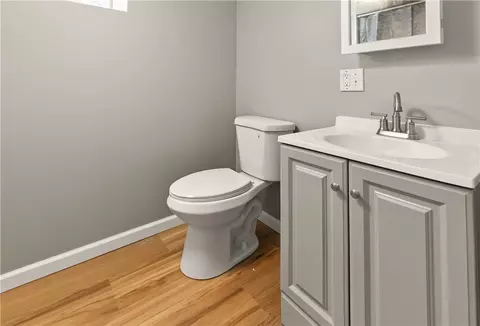 Bath - 67 Harwick Rd, Irondequoit, NY 14609 photo 3 of 4