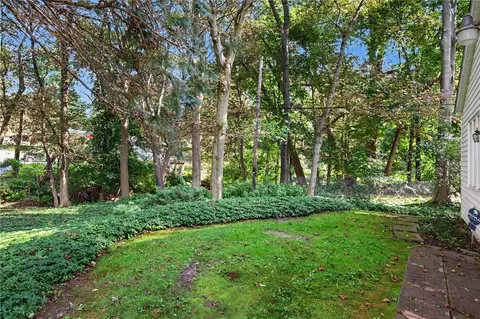 Exterior - 33 Scotch Ln, Irondequoit, NY 14617 photo 3 of 3